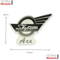 Adhesivo de SkyTeam Ace para el tanque Ace (izquierda)